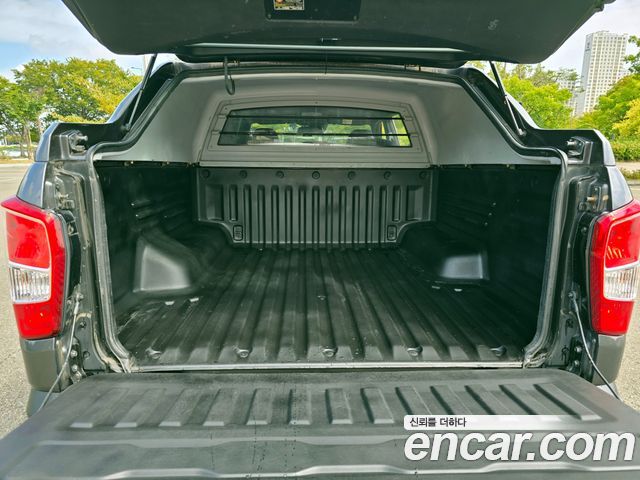 SsangYong Rexton 2020 thumb 9