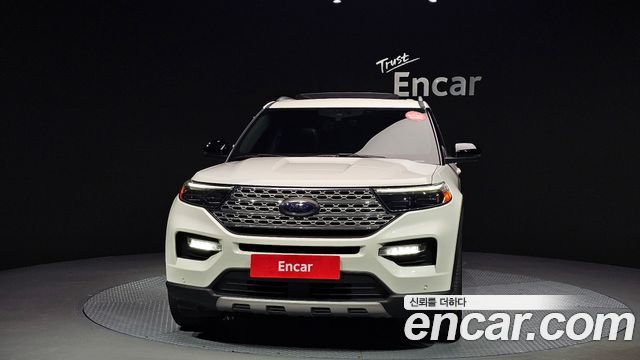 Ford Explorer 2020 thumb 4