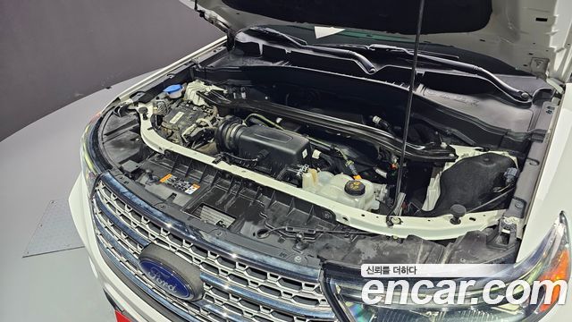 Ford Explorer 2020 thumb 7