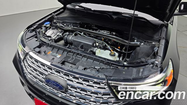 Ford Explorer 2021 thumb 7