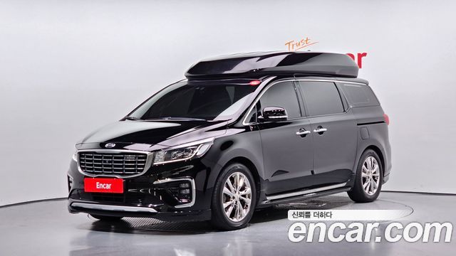 Kia Carnival 2018 thumb 2