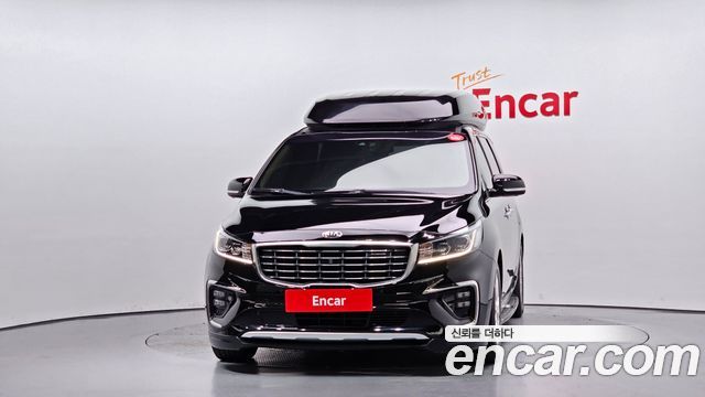 Kia Carnival 2018 thumb 4