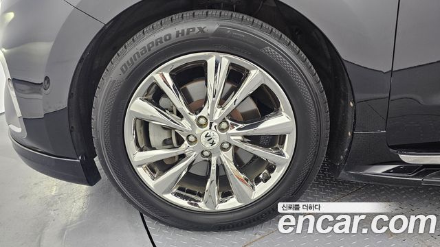 Kia Carnival 2018 thumb 6