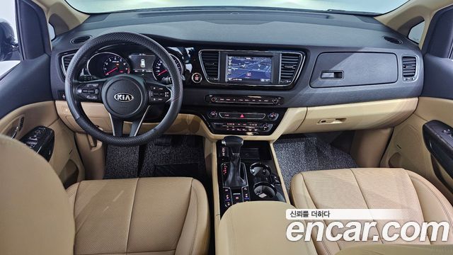 Kia Carnival 2018 thumb 7