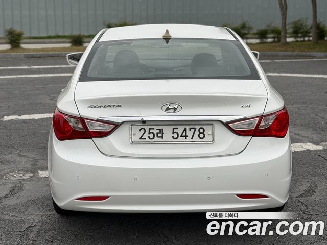 Hyundai Sonata 2013 thumb 3
