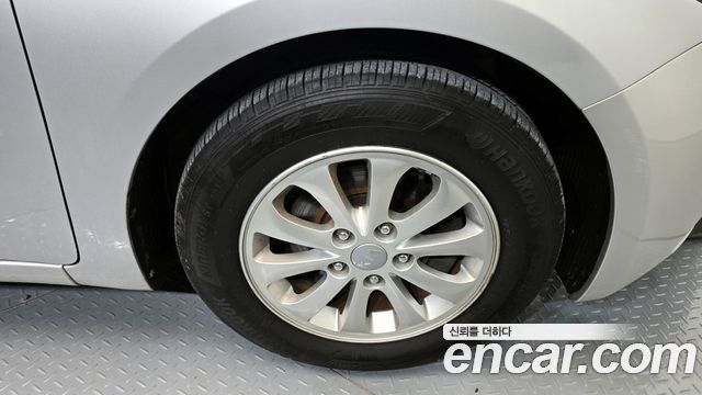 Kia K3 2015 thumb 6
