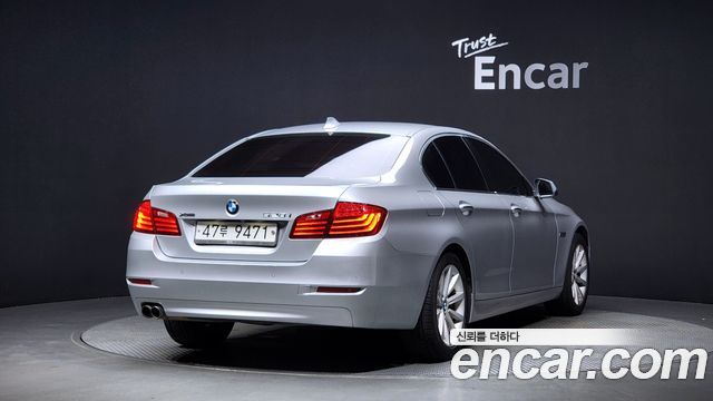BMW 5 серии 2015 thumb 3
