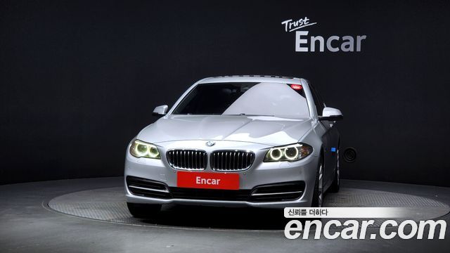 BMW 5 серии 2015 thumb 4