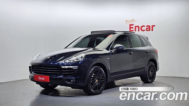 Porsche Cayenne 2015 thumb 2