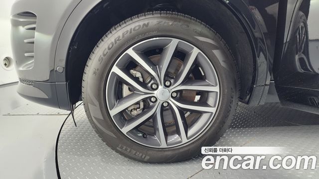 Land Rover Discovery Sport 2024 thumb 6