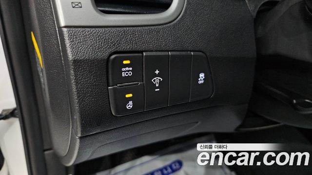 Hyundai Avante 2013 thumb 12