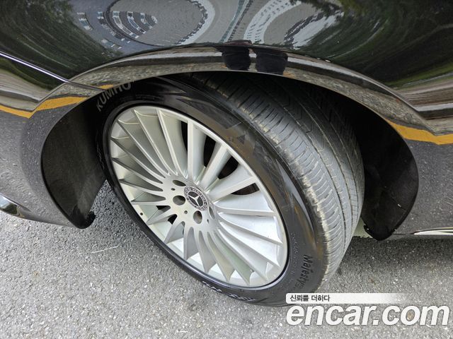 Mercedes-Benz S-Class 2018 thumb 6