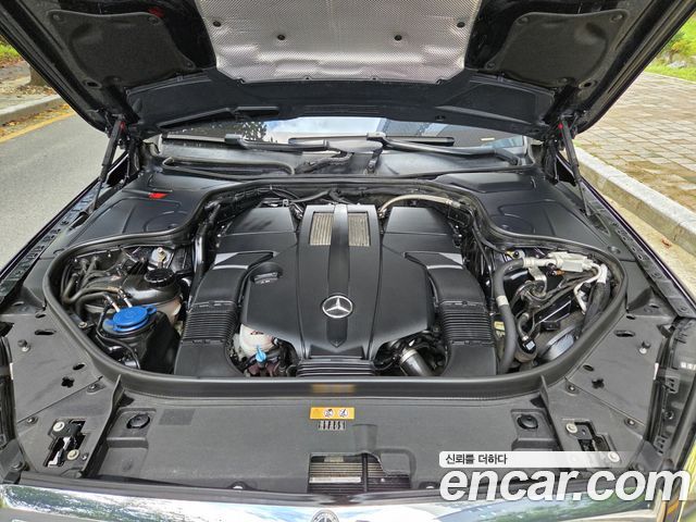Mercedes-Benz S-Class 2018 thumb 7