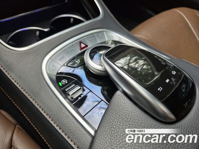 Mercedes-Benz S-Class 2018 thumb 10