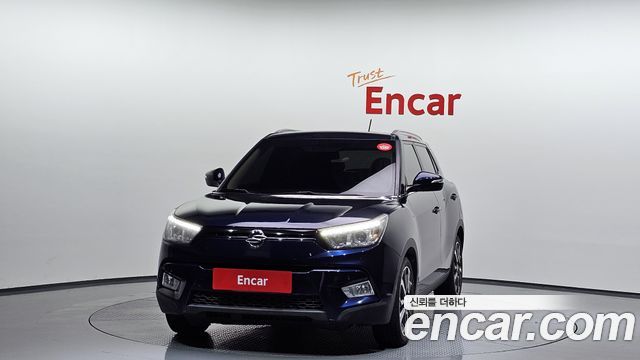 SsangYong Tivoli 2015 thumb 4