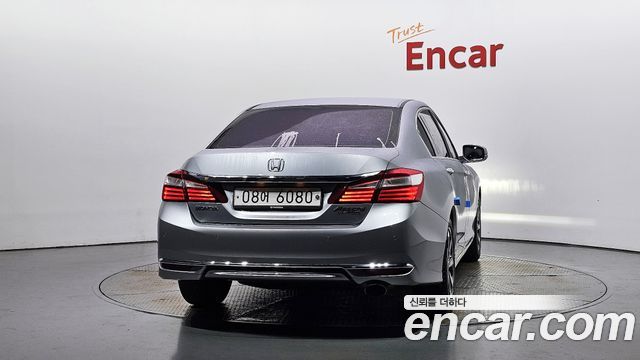 Honda Accord 2017 thumb 5