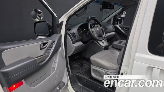 Hyundai Starex 2014 thumb 11