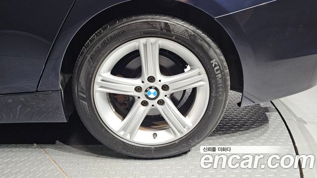BMW 3 серии 2012 thumb 6