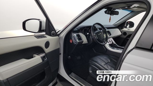 Land Rover Range Rover Sport 2015 thumb 11