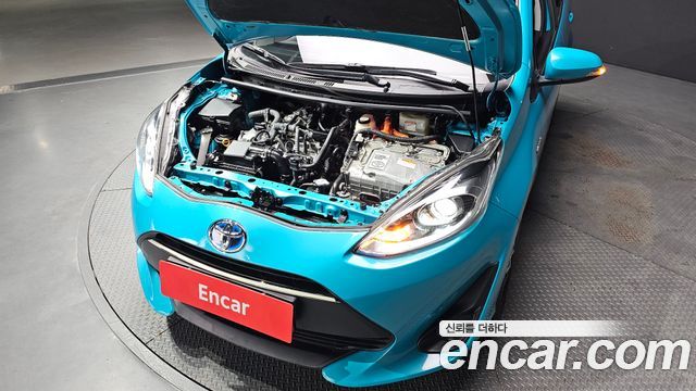 Toyota Prius 2018 thumb 7