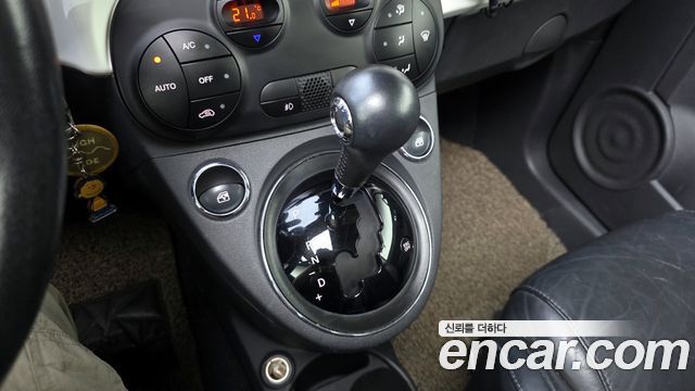 Fiat 500 2013 thumb 9