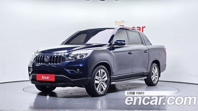 SsangYong Rexton 2019 thumb 2
