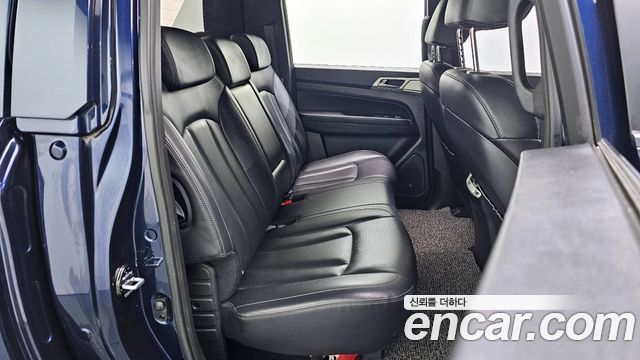 SsangYong Rexton 2019 thumb 12