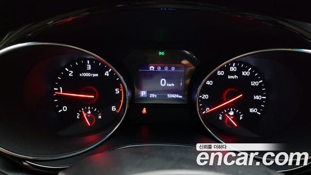 Kia Carnival 2019 thumb 8