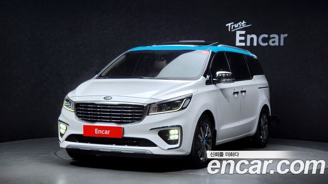 Kia Carnival 2020 thumb 2