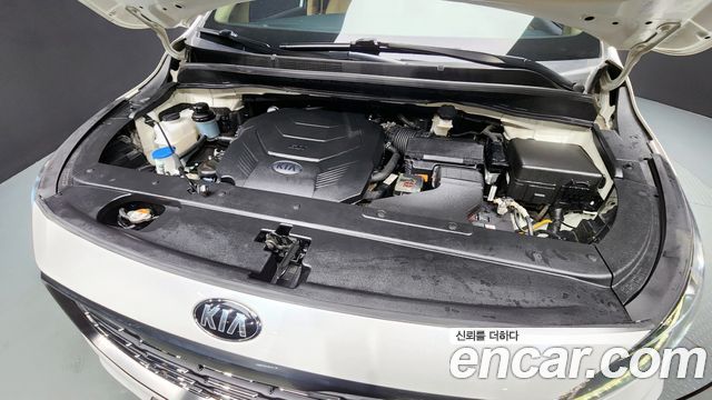 Kia Carnival 2020 thumb 7