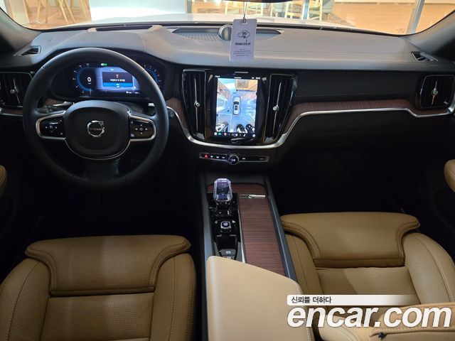 Volvo V60 2025 thumb 8