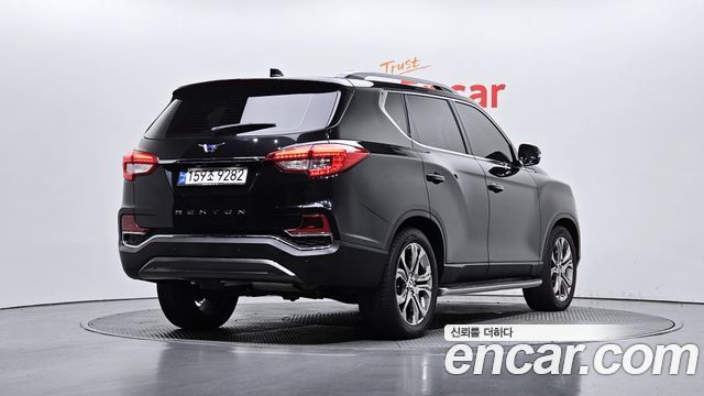 SsangYong Rexton 2020 thumb 3