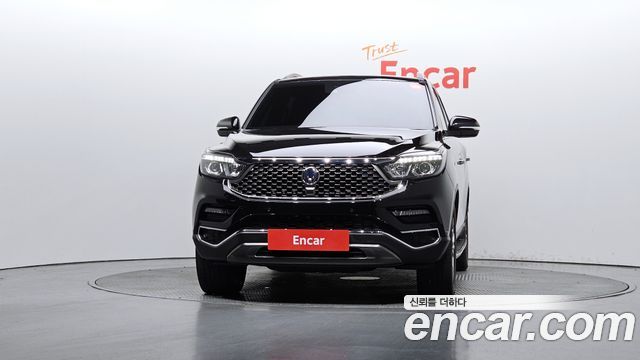 SsangYong Rexton 2020 thumb 4