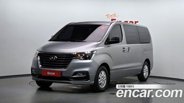 Hyundai Starex 2019 thumb 2