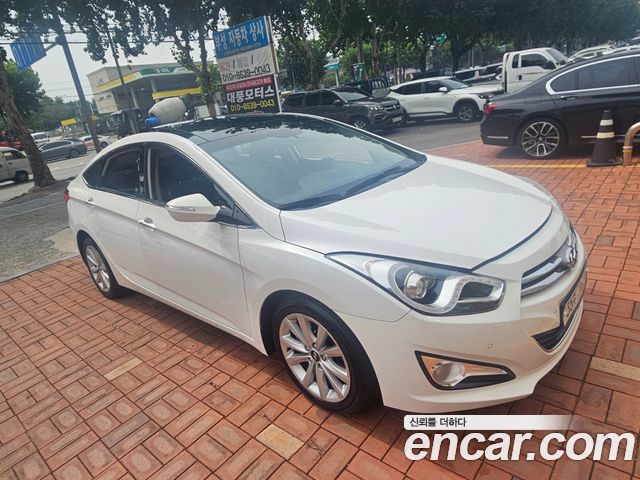 Hyundai i40 2014 thumb 4