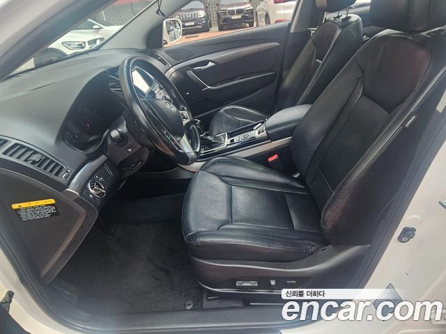 Hyundai i40 2014 thumb 9