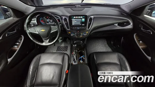 Chevrolet Malibu 2017 thumb 12