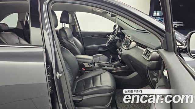 Kia Sorento 2016 thumb 11