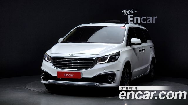 Kia Carnival 2015 thumb 2