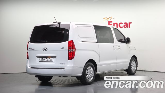 Hyundai Starex 2018 thumb 3