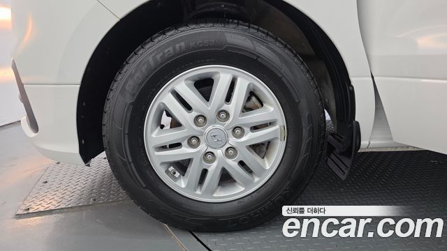 Hyundai Starex 2018 thumb 6
