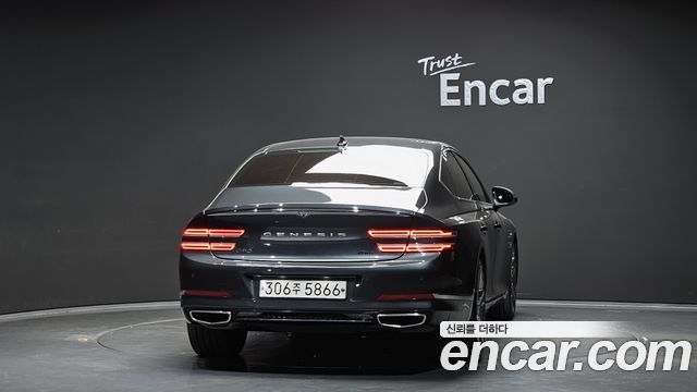 Genesis G80 2020 thumb 5
