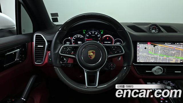 Porsche Cayenne 2021 thumb 11