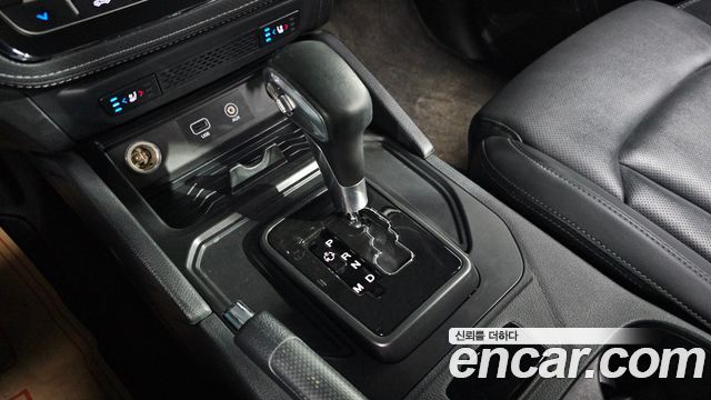 SsangYong Rexton 2021 thumb 9