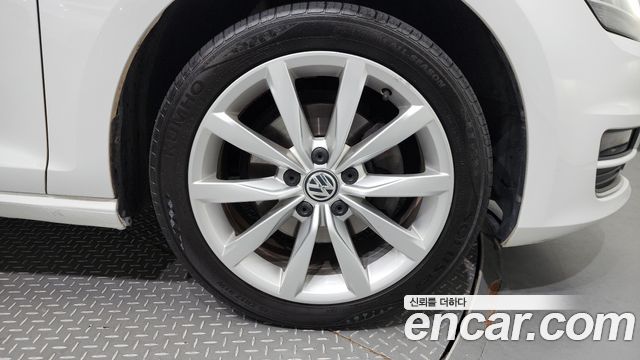 Volkswagen Golf 2014 thumb 6