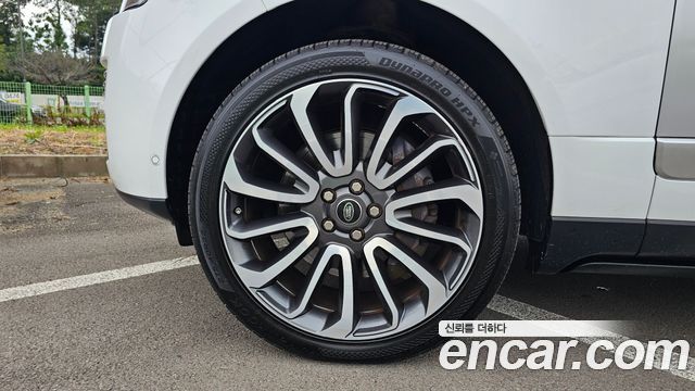 Land Rover Range Rover 2017 thumb 5