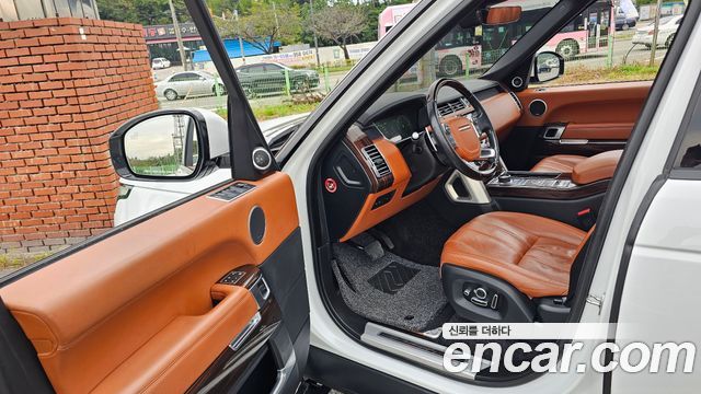 Land Rover Range Rover 2017 thumb 10