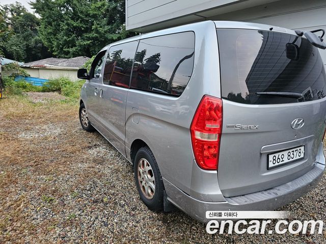 Hyundai Starex 2012 thumb 3