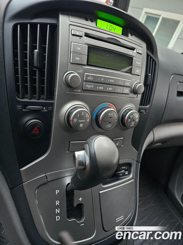Hyundai Starex 2012 thumb 10
