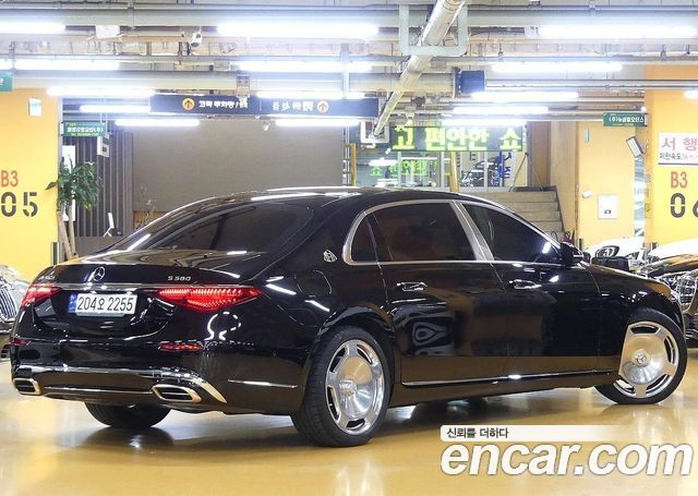 Mercedes-Benz S-Class 2022 thumb 3